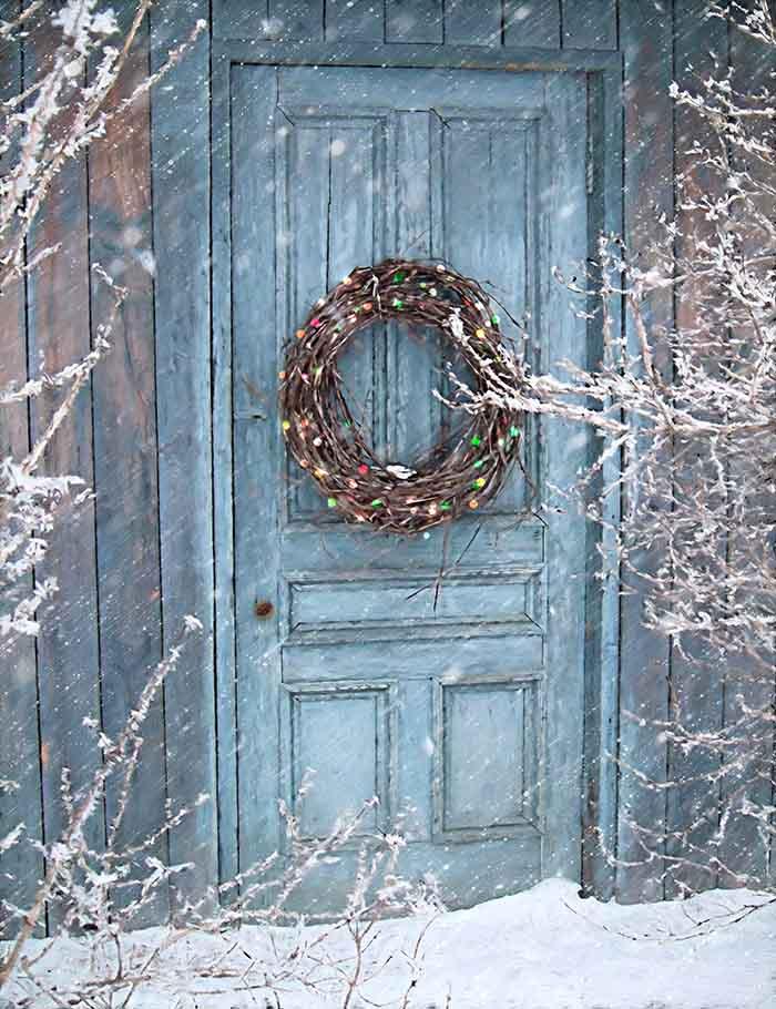 Christmas Holiday With Barn Door And Wreath Photography Backdrop J-0273 Shopbackdrop